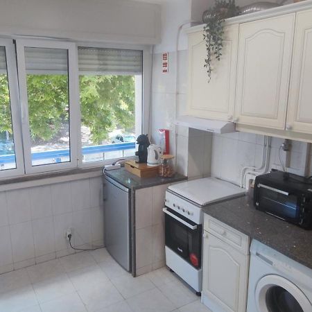 Aconchegante T3 Em Telheiras Apartment Lisbon Exterior photo